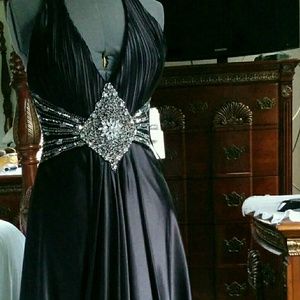 NEW WITH TAGS. Prom/Special Occasion Dress